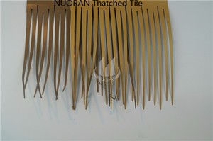 Nouveau toit de maison de chalet artificiel en aluminium économiseur d'énergie, vert et rentable, <span class=keywords><strong>tuile</strong></span> de toit de parapluie de chaume - Product Image 5