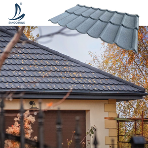 Toit de maison, feuille de <span class=keywords><strong>toiture</strong></span> <span class=keywords><strong>en</strong></span> <span class=keywords><strong>ardoise</strong></span> gris foncé, carreaux de toit <span class=keywords><strong>en</strong></span> métal enduit de pierre - Product Image 3