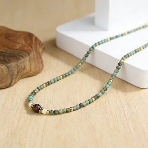 Collier ras du cou vintage 2026 avec perles et lettres en pierres précieuses turquoise pour filles et femmes, bijoux bohèmes tendance au design unique - Product Image 3