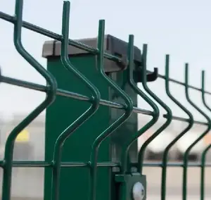 粉末涂层3D铁丝网面板厂家供应绿色乙烯基涂层电焊网围栏