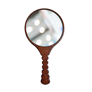 Biểu Tượng Tùy Chỉnh Hiện Đại Vòng Bằng Gỗ Nâu Cầm Tay Gương Thân Thiện Với Môi Bền Vẻ Đẹp Trang Điểm Chải Chuốt Gương 30x17.5x1.6cm - Product Image 3