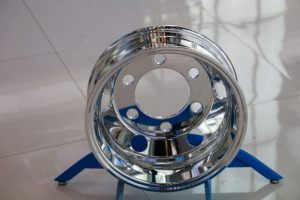 ขอบและยางรถบรรทุกทำจากอลูมิเนียมขึ้นรูปพิเศษ22.5x8.25จากโรงงานจีน - Product Image 5