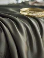 Parure de lit quatre pièces moderne et respirante, résistante à l'eau, ultra-fine, pour l'été, avec imprimé réactif et écologique