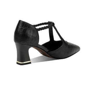 Escarpins de luxe pour <span class=keywords><strong>femme</strong></span> à bride en T, effet croco, avec détails tressés et talon carré, personnalisables OEM/ODM, été automne - Product Image 3