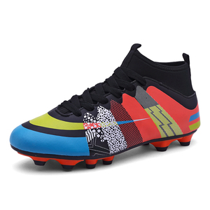 <span class=keywords><strong>Scarpe</strong></span> da Calcio Alte con Lacci <span class=keywords><strong>Scarpe</strong></span> da Calcetto Stivali da Calcio FG HG Sport di Squadra per Ragazzo Ragazza Uomo Donna Adulto Bambino Unisex - Product Image 1