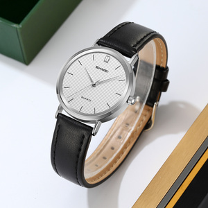 Montre chronographe ronde pour homme, bracelet en cuir de luxe, montre à quartz étanche 30M, montres en gros - Product Image 1