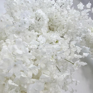 DKB 3D ดอกไม้จัดงานแต่งงานสีขาวโค้งดอกไม้ตกแต่งฉากหลังโค้งสําหรับงานแต่งงานสีขาว - Product Image 3