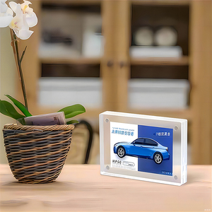 Cadre photo magnétique en acrylique pour affichage publicitaire automobile <span class=keywords><strong>de</strong></span> haute qualité - Product Image 2