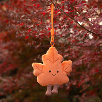 Adorable pendentif en peluche feuille d'érable 3D gaufrée et douce avec cordon tressé pour la décoration de sacs et les cadeaux d'automne
