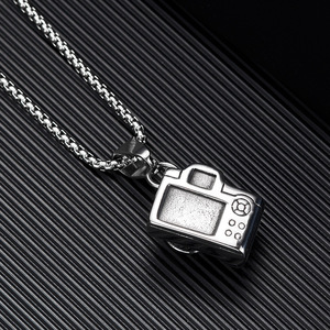 Collar con Colgante de Cámara Vintage de Acero Inoxidable Estilo Hip <span class=keywords><strong>Hop</strong></span>, Cadena de Eslabones, Joyería Punk para Hombre, Uso Diario y Urbano - Product Image 2