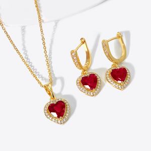 Conjunto de Joyería de Moda, Collar y Aretes, Chapado en Oro, con Circonitas, Aretes y Collares con Corazón Rojo para Mujer - Product Image 3