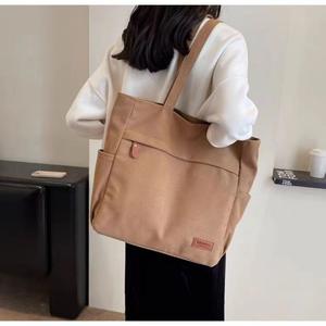 Borsa con Cerniera in Tela Stile Giapponese Grande Capacità Nuovo Modello Studentesco Versatile Casual Semplice Borsa a Tracolla per Lezioni e Pendolarismo - Product Image 3