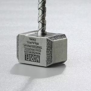 Portachiavi in metallo con moschettone <span class=keywords><strong>Marvel</strong></span> <span class=keywords><strong>Avengers</strong></span> da collezione - Product Image 2