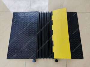 <span class=keywords><strong>Tapis</strong></span> de rampe de seuil de porte triangulaire de coussin d'étape de voiture électrique - Product Image 6