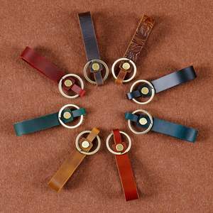 Luxus Leder Schlüssel bund mit <span class=keywords><strong>strap</strong></span> azier fähigem Metallring - Product Image 5