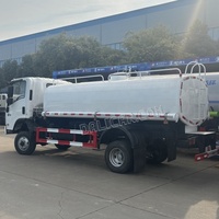 Camion-citerne Isuzu KV100 5m³ 6m³ 4x4 à 6 roues avec pulvérisateur d'eau pour le transport et l'arrosage, à vendre