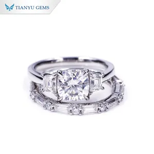 Tianyu gems white gold fashion ring 7.5*7.5mm cushion moissanite diamonds wedding ring settings
