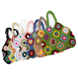 Sac fourre-tout de plage tendance style ethnique, sac à <span class=keywords><strong>main</strong></span> tissé à la <span class=keywords><strong>main</strong></span> ajouré, sacs au crochet tricotés à la <span class=keywords><strong>main</strong></span> à motif floral - Product Image 1