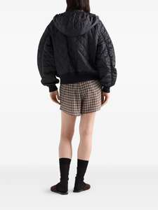 Blouson bomber matelassé noir personnalisé Leduo pour femme – Manteau léger rembourré zippé avec poignets côtelés pour femme - Product Image 3