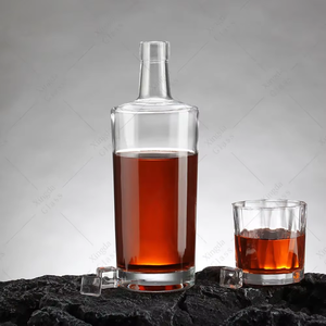 Bouteilles en verre mat en gros pour spiritueux, liqueurs et vins, avec <span class=keywords><strong>bouchon</strong></span> à vis en liège et <span class=keywords><strong>bouchon</strong></span> en caoutchouc, forme personnalisée pour Tequila, OEM/ODM - Product Image 4