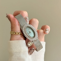 Montre à quartz pour femme Scottie 9762, ovale, incrustée de diamants, motif tournesol et épis de blé, bracelet en acier inoxydable, boîtier en alliage