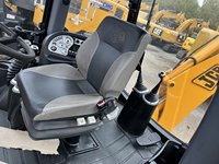 Chargeuse-pelleteuse JCB 3CX/4CX d'occasion avec moteur, 7887 kg, origine Angleterre, à vendre