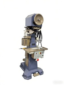 Machine à coudre pour la fabrication de bottes industrielles Greatrich - Product Image 4