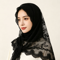 Hijab triangulaire en polyester à dentelle florale et feuilles, avec bord festonné, élégant châle pour femme