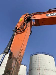 Excavatrice sur pneus Doosan DX210W-9C d'occasion haute performance avec peu d'heures de fonctionnement - Product Image 3