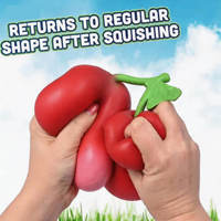 Nouveau produit Squishy Cerise - Cerises à presser - Jouet anti-stress pour mâcher des morceaux en forme de cerise - Smush Mart