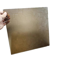 Venta al por mayor de hojas de vidrio estampado de bronce Karatachi en 3mm 4mm 5mm textura para decoraciones de dormitorio de cocina
