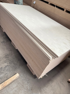 Compensato di Pioppo 4*8ft Cina E0 Compensato Commerciale per Decorazioni Interne ed Esterne - Product Image 2