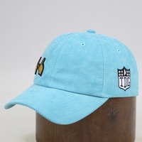 Casquette de baseball non structurée en daim premium à 6 panneaux avec broderie 3D personnalisée et sangle contrastante avec boucle métallique