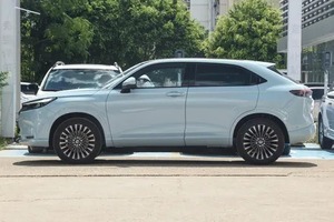 Petit SUV électrique pur, bleu oxygène, H/on/da E:NP1 Extreme <span class=keywords><strong>1</strong></span>, modèle 2023, autonomie de 510 <span class=keywords><strong>km</strong></span> (édition brillante) - Product Image 3