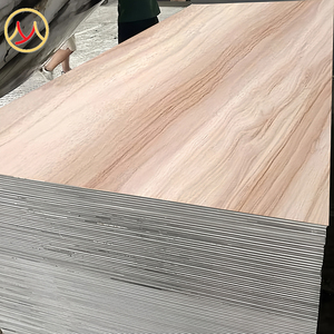 لوح خشب <span class=keywords><strong>MDF</strong></span> مقاوم للماء 8 أقدام * 4 أقدام، سماكة 8 مم و12 مم و15 مم و18 مم، لوح <span class=keywords><strong>MDF</strong></span> أخضر مغطى بالميلامين للأثاث، صفائح 4×8، سماكة 8 مم - Product Image 1