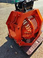 Bucket Saringan Putar Hidrolik SLN Desain Anti-Macet untuk Excavator 5-6 Ton, Garansi 1 Tahun dari Shandong