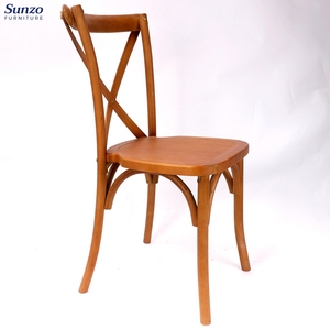 Sedia Robusta in Polipropilene con Schienale Incrociato per Esterni, Soggiorno, Matrimoni ed Eventi, Supporta 300kg, Protezione UV, Monoblocco - Product Image 3