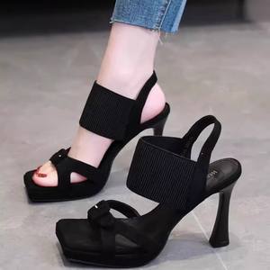 Sandalias de Tacón para Mujer, Tacón Alto de 3-5 cm, Banda Elástica Negra, Correa en T, Punta Abierta, Tendencia de Moda, Estilo Veraniego - Product Image 3