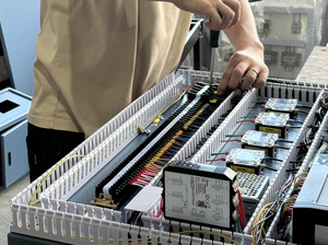 전기 부직포 천 테이프 코팅기 자체 접착 라벨 테이프 플라스틱 및 목재 포장재 - Product Image 4