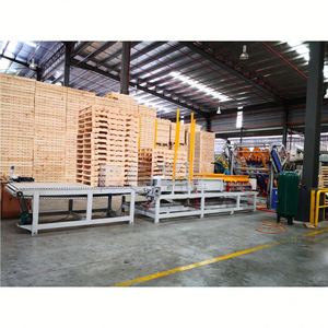 Vente directe usine : Machine automatique compacte <span class=keywords><strong>pour</strong></span> la fabrication de palettes en <span class=keywords><strong>bois</strong></span>, machine à clouer les palettes, machine d'emballage de palettes - Product Image 4