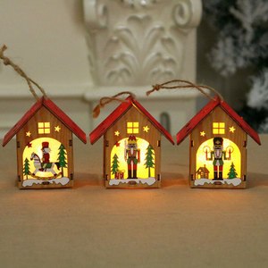 Maison en bois lumineuse à assembler, Casse-Noisette, Ornement de sapin de Noël, Cadeau DIY pour enfants, Maison en bois - Product Image 3