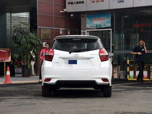 Exportaciones de China: Autos Usados de Alta Calidad: <span class=keywords><strong>Toyota</strong></span> <span class=keywords><strong>Yaris</strong></span> <span class=keywords><strong>2017</strong></span>, <span class=keywords><strong>Precio</strong></span> Accesible y en Existencia - Product Image 6