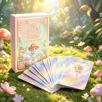 Jeu de cartes Oracle Tarot personnalisable en papier artistique KingCards avec estampage à chaud à effet holographique et bordure métallisée – Durable