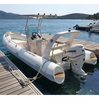 Bateau semi-rigide Hypalon haute vitesse 5,2 m, coque en fibre de verre à fond en V profond, avec T-Top, pour la pêche et les sports nautiques