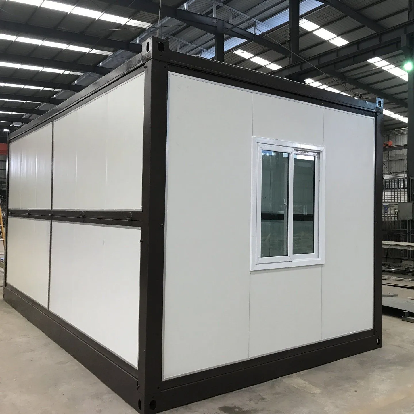 Maisons en conteneur préfabriquées pliables étendues/conteneur d'habitation pliable de 40 pieds/cabine extensible maison en conteneur modulaire abri d'auto garage