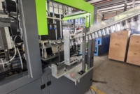 Machine de soufflage par injection PP à 4 cavités haute productivité avec PLC Mitsubishi, pompes, moteurs et roulements – Approvisionnement direct usine