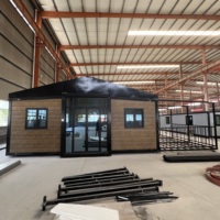 Villa portabel prefabrik modern kedap suara dan tahan air 20Ft 40Ft, rumah prefabrik terisolasi, dapat diperluas, kamar tidur mewah