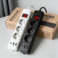 Soket Ekstensi 2 Pin Gaya Eropa Tembaga 250V 16A Fungsi Proteksi Lonjakan Daya 2 Port USB-A 1 Port Tipe-C Tahan Gangguan 5m