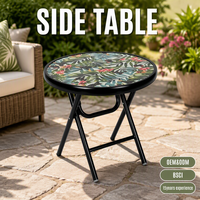 Table d'appoint extérieure pliable moderne en verre avec design multifonctionnel pour les moments de loisirs