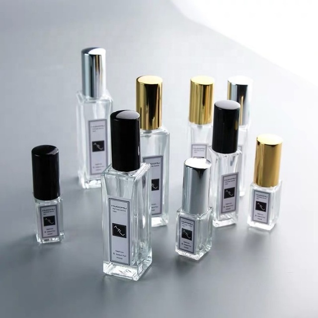 Wholesale Luxury Refill Perfume Bottle Packaging 10ML Transparent Square Shape Empty Perfume Atomizer Glass Screen Printing